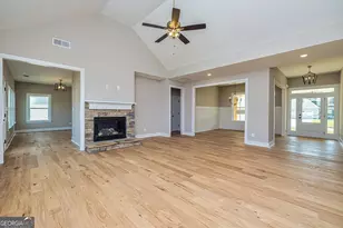 69 Oakhurst Trail, Sharpsburg, GA 30277 - Photo 6