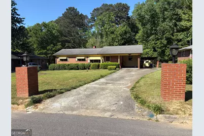 1344 Oakdale Drive, Griffin, GA 30224 - Photo 2