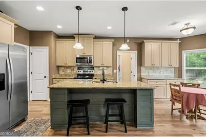 1136 Silverleaf Circle, Griffin, GA 30224 - Photo 8