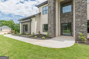 236 Kingscastle Dr, Ellenwood, GA 30294 - Photo 8