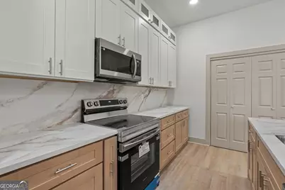 2376 Pryor Road SW, Atlanta, GA 30315 - Photo 18