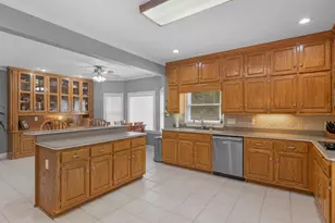 511 Clearwater Dr, McDonough, GA 30252 - Photo 12