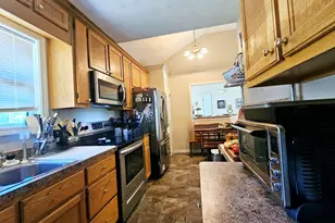 252 Emerald Pointe Dr, Carrollton, GA 30116 - Photo 8