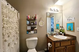 252 Emerald Pointe Dr, Carrollton, GA 30116 - Photo 16