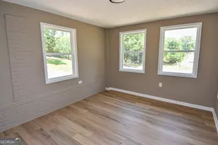 1545 Oakhill Dr, Griffin, GA 30223 - Photo 10