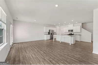 649 Isom Walk, Suwanee, GA 30024 - Photo 14
