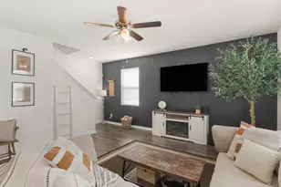 205 Montgomery Dr, Stockbridge, GA 30281 - Photo 2
