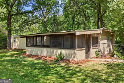 114 Oakcrest Circle, Canton, GA 30115 - Photo 4