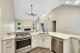 77 Paces Landing Way, Newnan, GA 30263 - Photo 4