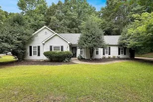 77 Paces Landing Way, Newnan, GA 30263 - Photo 1