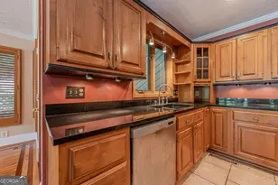 137 Broadwater Ct, Waleska, GA 30183 - Photo 12