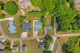 99 Parker St, Carnesville, GA 30521 - Photo 12