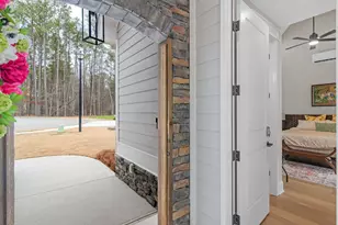 806 Magnolia Walk, Peachtree City, GA 30269 - Photo 2