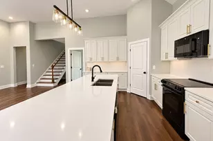 2927 Thornwood Dr, Macon, GA 31204 - Photo 6
