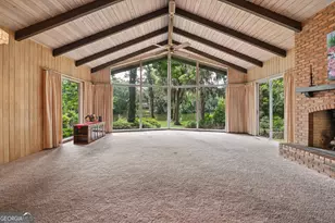 180 St Clair Dr, Saint Simons, GA 31522 - Photo 12