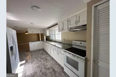 41 West Georgia Avenue, Denton, GA 31532 - Photo 6