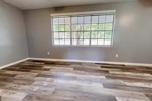 402 Pineview Dr, Waycross, GA 31501 - Photo 10