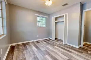 402 Pineview Dr, Waycross, GA 31501 - Photo 8