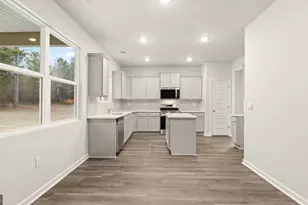 497 Abbott Rd, Statham, GA 30666 - Photo 8