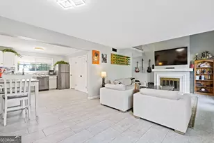 5400 Roswell Rd, Sandy Springs, GA 30342 - Photo 8