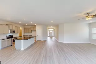 1024 Holliday Pass, Griffin, GA 30223 - Photo 12