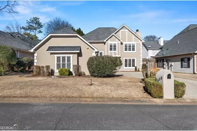 958 Bridgegate Drive NE, Marietta, GA 30068 - Photo 2