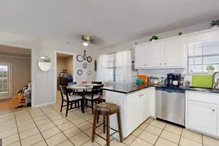 121 Camellia Dr, Reidsville, GA 30453 - Photo 10