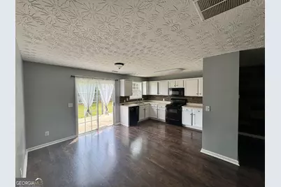 104 Jameston Drive, Jefferson, GA 30549 - Photo 4