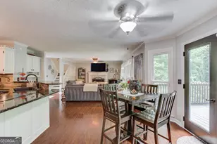 870 Connell Ln, Lawrenceville, GA 30044 - Photo 12