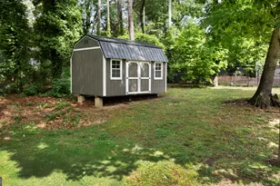212 Sherwood Dr, Calhoun, GA 30701 - Photo 40