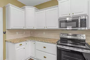 1105 Birchwood Dr, Griffin, GA 30224 - Photo 16