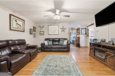 10 Florida Avenue, Clayton, GA 30525 - Photo 2