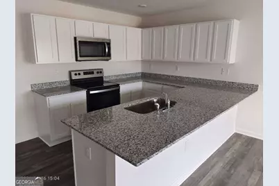 556 Pemberton St, Euharlee, GA 30145 - Photo 4