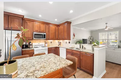 2000 Kilmington Square, Alpharetta, GA 30009 - Photo 10