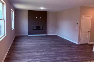 254 Hamilton Pointe Dr, McDonough, GA 30253 - Photo 6