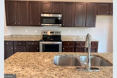 254 Hamilton Pointe Drive, McDonough, GA 30253 - Photo 2