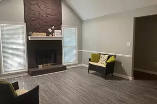 260 Edgewater Dr, Macon, GA 31220 - Photo 2