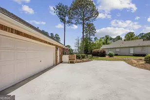 542 E Cardinal Circle, Saint Marys, GA 31558 - Photo 8