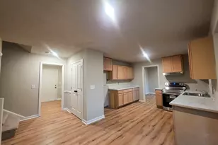 5382 Rockbridge Rd, Stone Mountain, GA 30088 - Photo 8