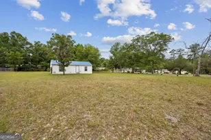 105 Mizell Gibson St, Folkston, GA 31537 - Photo 4