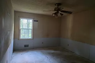 5398 Rockbridge Rd, Stone Mountain, GA 30088 - Photo 18