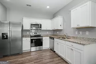 201 Swindon Dr, McDonough, GA 30253 - Photo 8