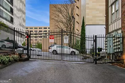 908 Juniper Street NE #APT 4, Atlanta, GA 30309 - Photo 34