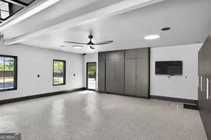 1027 Fischer Rd, Sharpsburg, GA 30277 - Photo 30