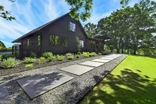 1027 Fischer Rd, Sharpsburg, GA 30277 - Photo 28