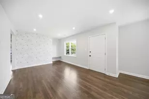 2283 Scotty Cir, Decatur, GA 30032 - Photo 6