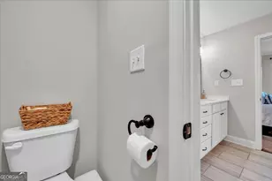 137 Red Tail Cir, Byron, GA 31008 - Photo 24