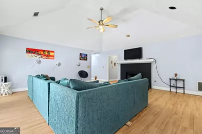 4731 Shadybrook Way SE, Conyers, GA 30094 - Photo 6