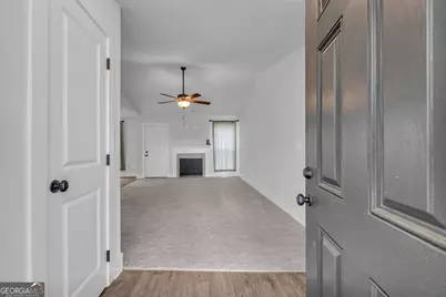 378 Walnut Drive, Hartwell, GA 30643 - Photo 6