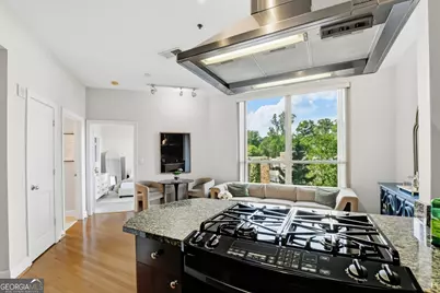 2626 Peachtree Road NW #606, Atlanta, GA 30305 - Photo 10